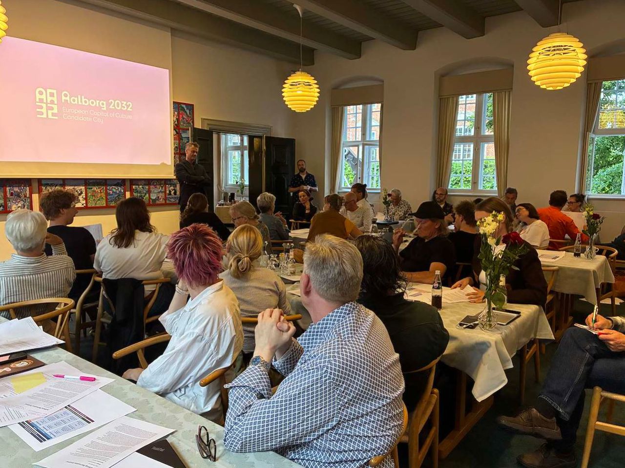 Paneldeltagere vurderer projektforslag